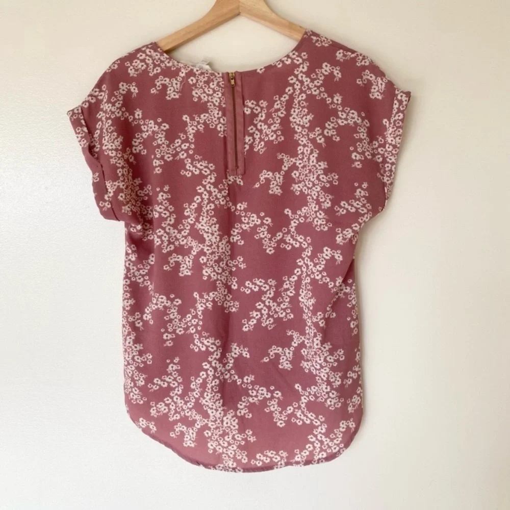 Hippie Rose • Pink Floral Blouse - Picture 2 of 3